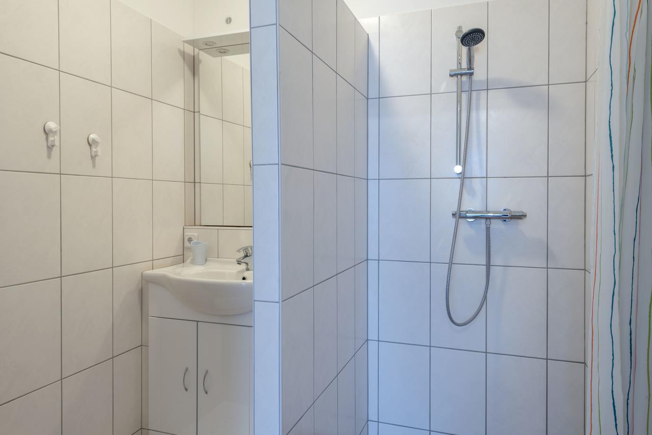 Wn Rooms Wiener Neustadt Buitenkant foto